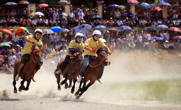 Thận trọng trước hoạt động kinh doanh đặt cược