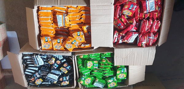 Đội 1 QLTT Lạng Sơn: Thu giữ và buộc tiêu hủy lô hàng hóa thực phẩm hết hạn sử dụng