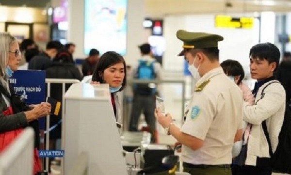 Từ 1/7, công dân 80 nước được dùng visa điện tử bay vào Việt Nam