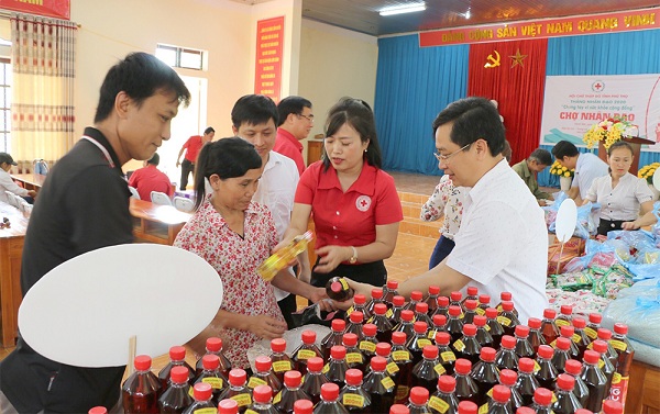 Phú Thọ: Khai trương mô hình chợ nhân đạo
