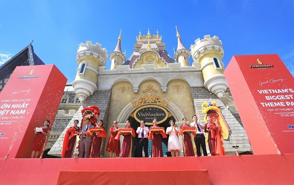 Khai trương Công viên Chủ đề lớn nhất Việt Nam – VinWonders Phú Quốc