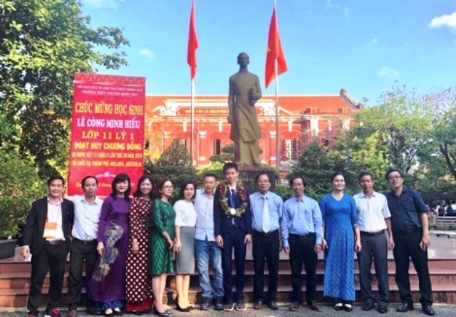 Thừa Thiên Huế: Công nhận 5 công dân tiêu biểu năm 2019