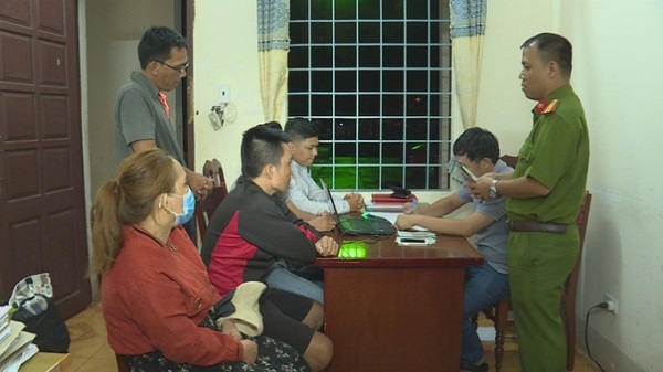 Triệt phá đường dây đánh bạc quy mô lớn với số tiền giao dịch mỗi tháng trên 20 tỷ đồng