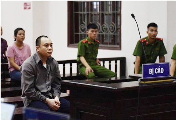 Y án sơ thẩm tài xế container đâm xe Innova đi lùi trên cao tốc