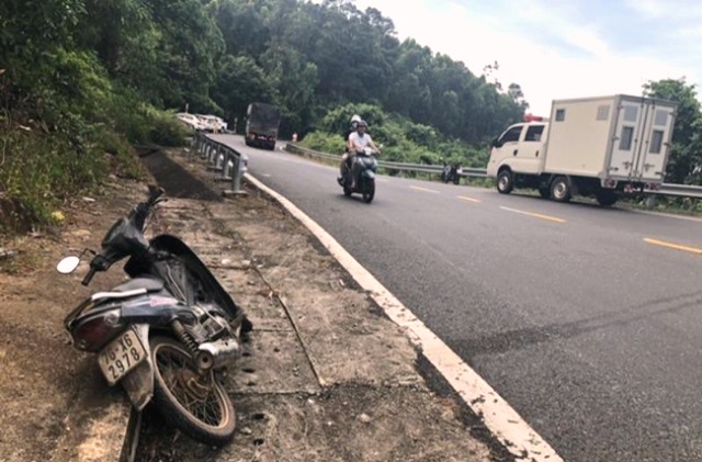 Chiếc xe m&aacute;y bị cướp ở huyện N&uacute;i Th&agrave;nh (Quảng Nam). Ảnh: C&ocirc;ng an cung cấp