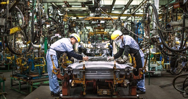 Giảm 50% phí trước bạ ôtô sản xuất, lắp ráp trong nước khiến giá xe ôtô sẽ giảm mạnh?