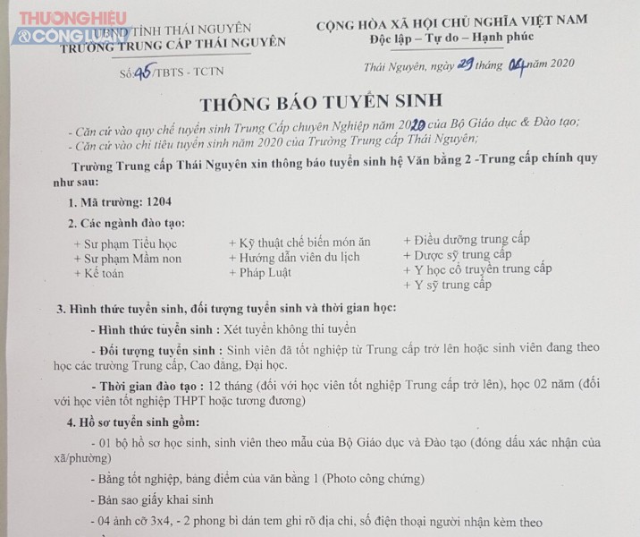 Thông báo tuyển sinh và địa điểm thi không hề có 2 địa điểm trường xiếc VN và trường Năng khieesuTDTT Mỹ Đình