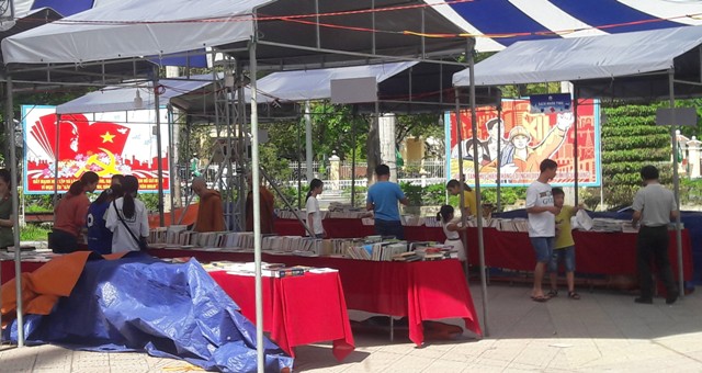 Hội chợ Sách ở Trung tâm VHTT tỉnh TT Huế