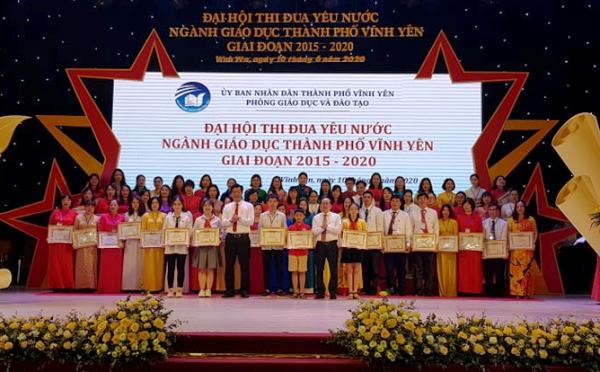 Vĩnh Yên (Vĩnh Phúc): Tôn vinh tập thể, cá nhân ngành giáo dục có thành tích trong phong trào thi đua yêu nước