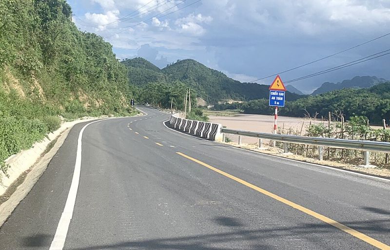 Dự &aacute;n n&acirc;ng cấp QL217 giai đoạn 2 d&agrave;i 47km đ&atilde; ho&agrave;n th&agrave;nh sau gần 2 năm thi c&ocirc;ng