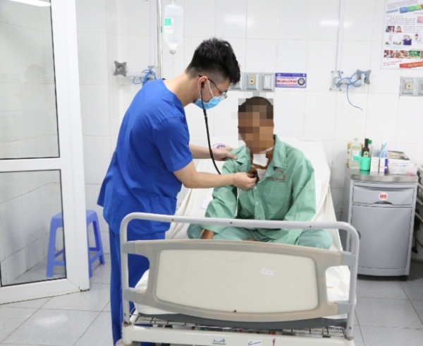 Phú Thọ: Nam thanh niên bị vỡ tim do tai nạn giao thông được cứu sống