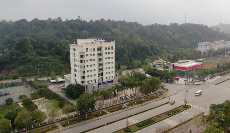 Công ty điện lực Lào Cai: Vì quyền lợi của khách hàng