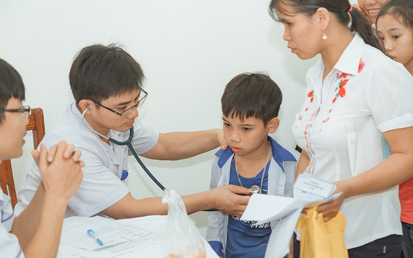 Khám sàng lọc bệnh tim miễn phí cho trẻ em dưới 16 tuổi tại Hà Giang