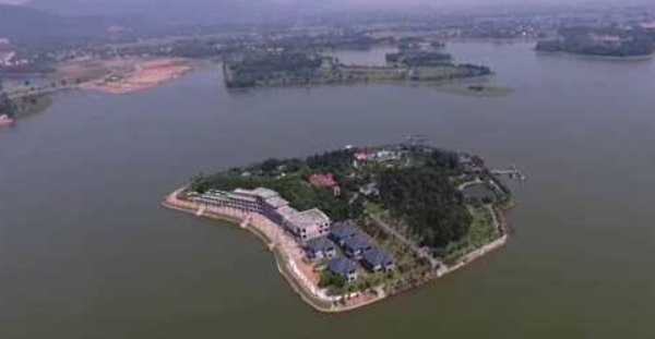 Vĩnh Phúc: Hồ Đại Lải đang bị xâm hại với quy mô lớn