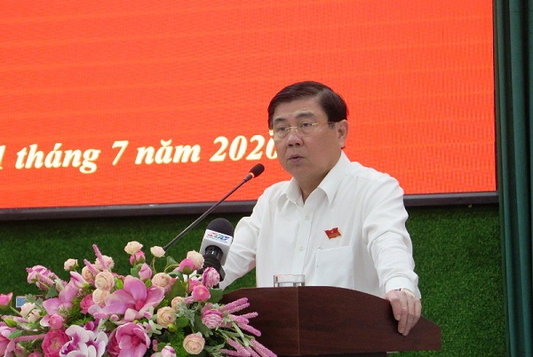 Chủ tịch UBND TP.HCM Nguyễn Thành Phong trả lời cử tri