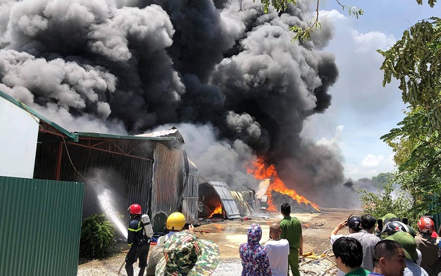 Thanh Hóa: Cháy lớn tại Khu công nghiệp Tây Bắc Ga