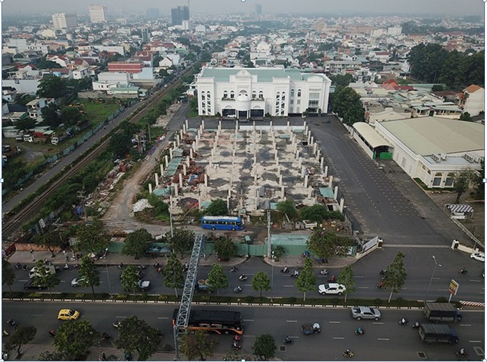 Khu phức hợp thương mại hơn 700 tỉ đồng xây dựng không phép trên đường Đồng Khởi, P.Tân Tiến, TP.Biên Hòa nhìn từ trên cao
