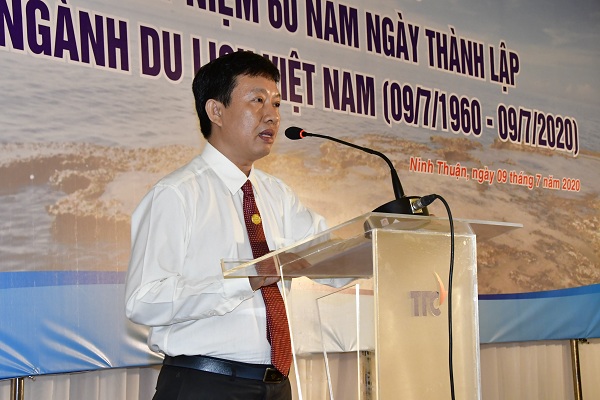Ông Nguyễn Văn Hòa, P. Giám đốc Sở VHTTDL đọc diễn văn kỷ niệm