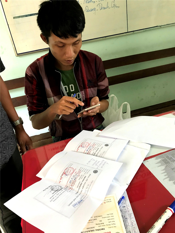 Triệt phá đường dây làm giả hàng nghìn con dấu, văn bằng, chứng chỉ