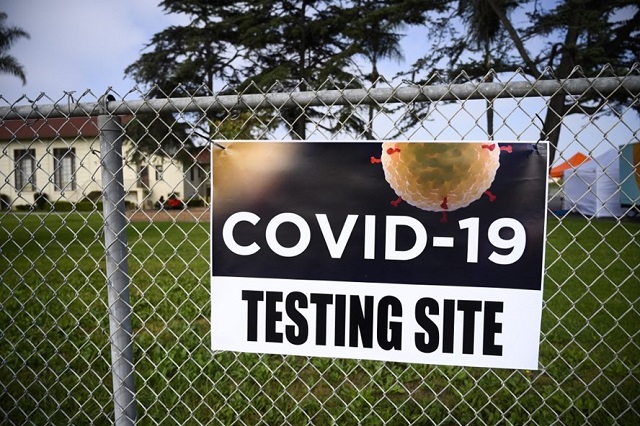 Số ca mắc COVID-19 toàn cầu “lại” lập kỷ lục trong 24h qua