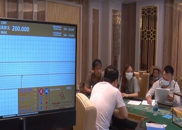 Nhóm người nước ngoài thuê biệt thự trong khu resort ven biển Đà Nẵng tổ chức đánh bạc (Ảnh: Vietnamnet)