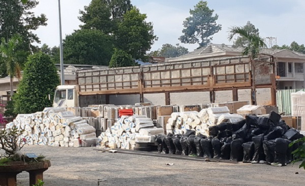 Bắt xe tải chở hàng điện lạnh nhập lậu quy mô lớn tại Tây Ninh