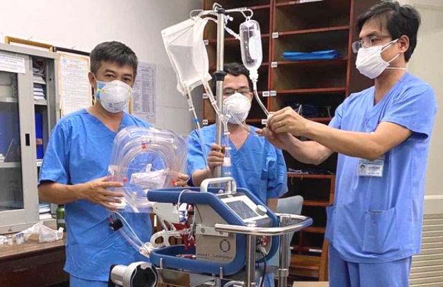 Đội phản ứng nhanh gồm các y bác sĩ của Bệnh viện Chợ Rẫy đã được cử đến Đà Nẵng.