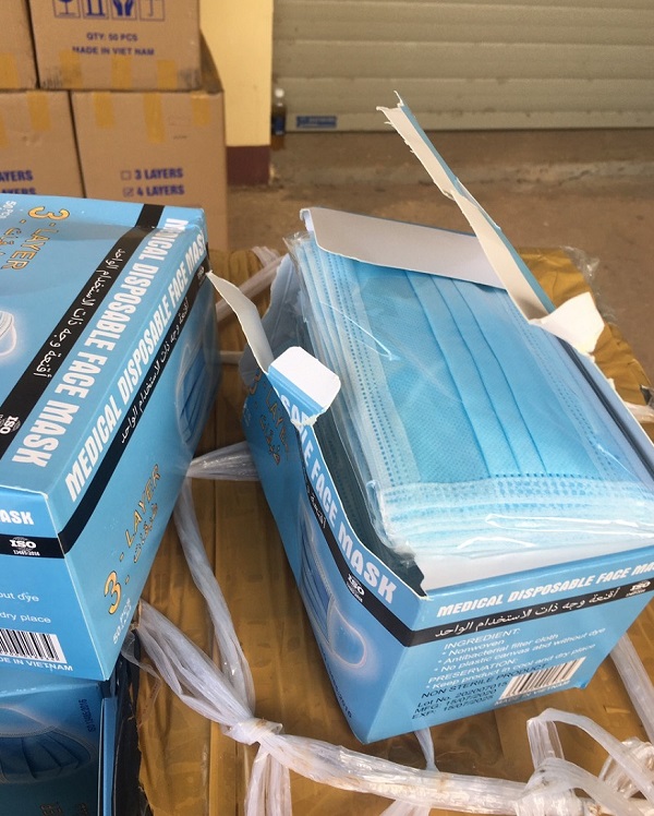 Tạm giữ hơn 70.000 chiếc khẩu trang y tế không có hóa đơn, chứng từ