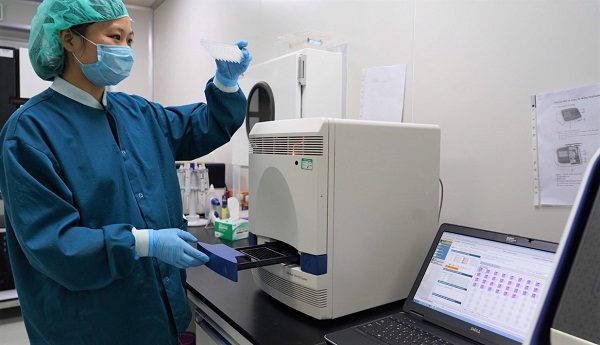 Bộ kit xét nghiệm Vinkit SARS-CoV-2 Multiplex RT-PCR thích hợp sử dụng với nhiều hệ thống máy RealTime PCR, cho kết quả chính xác và nhanh chóng