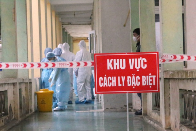 Đây là lực lượng phòng, chống dịch tinh nhuệ của Bộ Y tế đã có kinh nghiệm xử lý các ổ dịch tại: Sơn Lôi, Hạ Lôi, Bạch Mai, Bình Thuận; nuôi cấy và phân lập virus SARS-CoV-2 và điều trị thành công các ca bệnh COVID-19 nặng trong thời vừa qua.