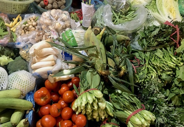 Giá thực phẩm ngày 1/8: Rau củ tăng mạnh