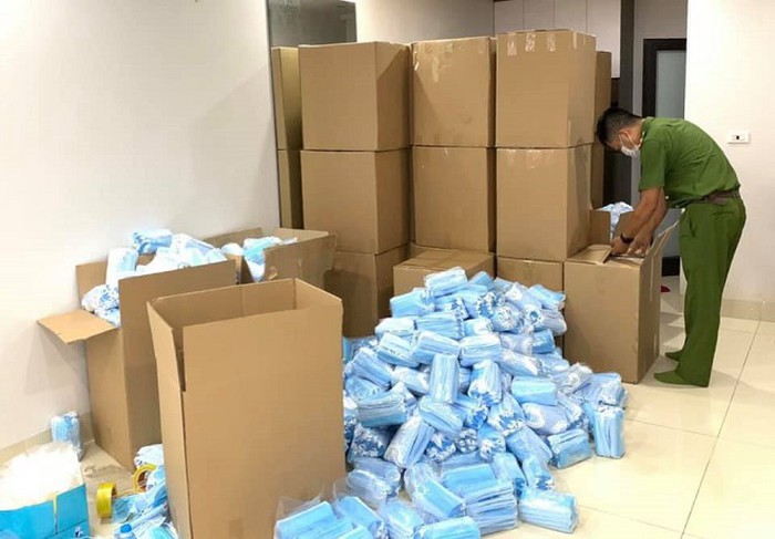 Hà Nội: Phát hiện 24.000 chiếc khẩu trang y tế không rõ nguồn gốc