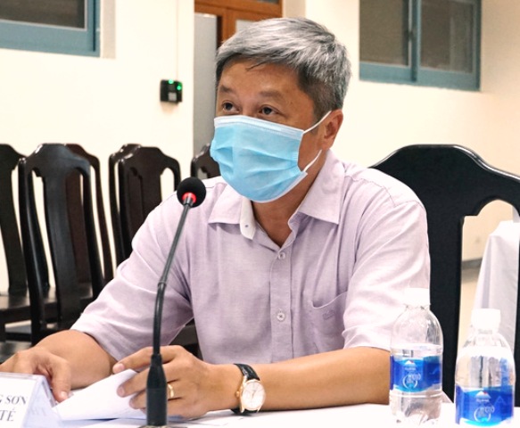 Thứ trưởng Bộ Y tế Nguyễn Trường Sơn: 10 ngày tới có thể là đỉnh dịch, người dân hết sức đề phòng