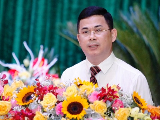 Ông Trần Việt Cường giữ chức Bí thư Huyện ủy Vĩnh Tường nhiệm kỳ 2020-2025