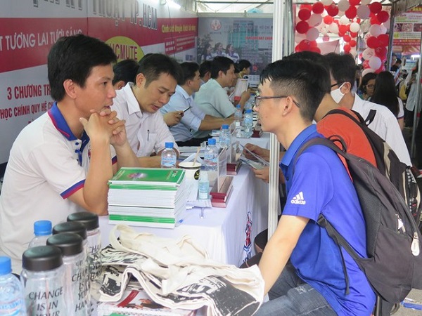 Trường ĐH Sư phạm Kỹ thuật TP.HCM công bố điểm chuẩn xét học bạ đợt 1