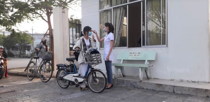 Cà Mau: Tăng cường mỗi điểm thi 2 cán bộ y tế và một số máy chuyên dùng