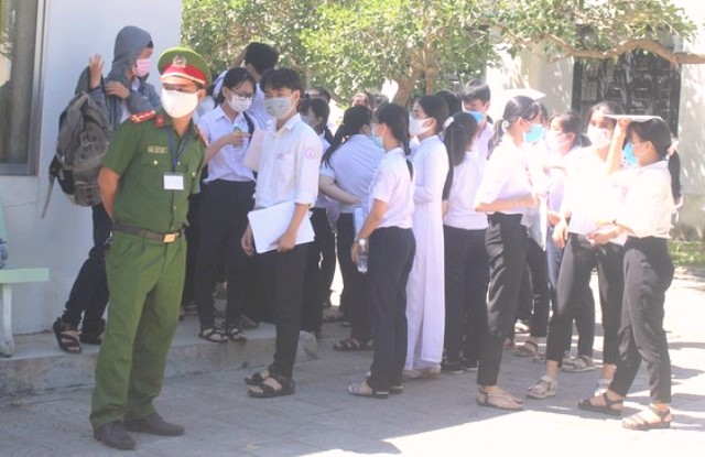 Quảng Nam: Hơn 240 thí sinh vắng thi môn Ngữ văn
