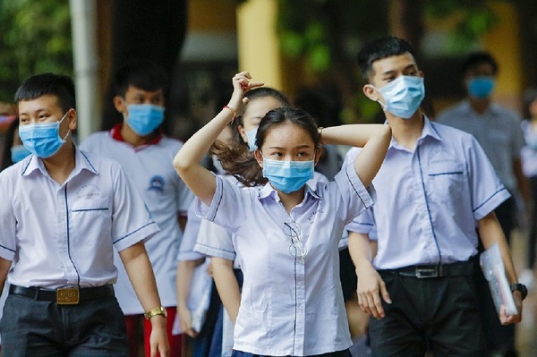 TP.Hồ Chí Minh huy động hơn 2.000 cán bộ tham gia chấm thi