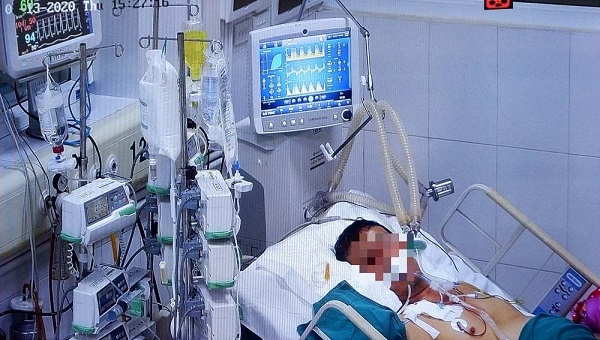 Bệnh nhân ở Hải Dương và nhân viên giao bánh Pizza tiên lượng nặng