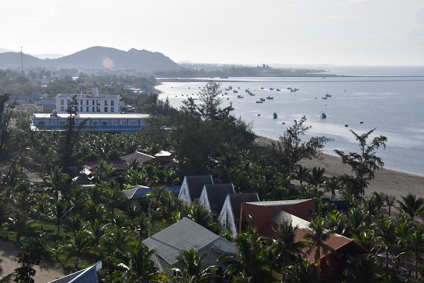 Ven bi&ecirc;̉n Ninh Chữ, tỉnh Ninh Thu&acirc;̣n