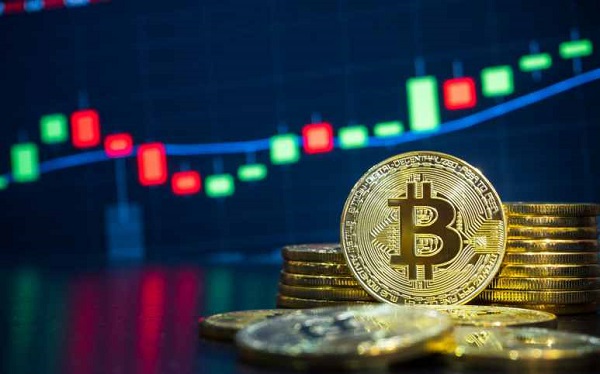 Bitcoin và loạt tiền điện tử hàng đầu đồng loạt nổi sắc đỏ