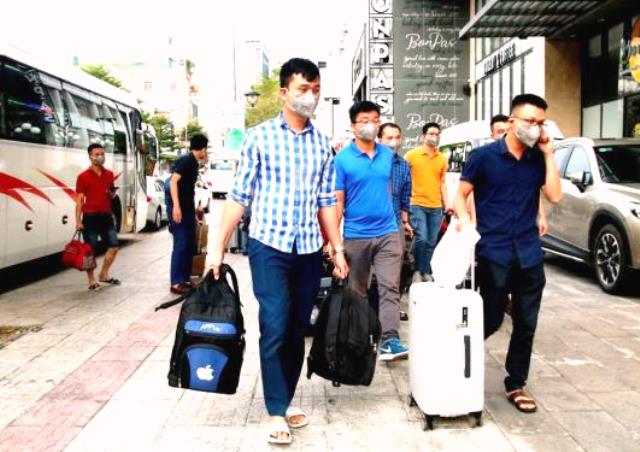 16 y, bác sĩ Nghệ An đến Đà Nẵng hỗ trợ chống dịch COVID-19