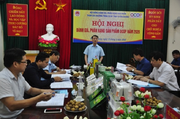 Hội đồng đánh giá phân hạng sản phẩm OCOP tỉnh Tuyên Quang đợt 1/2020.