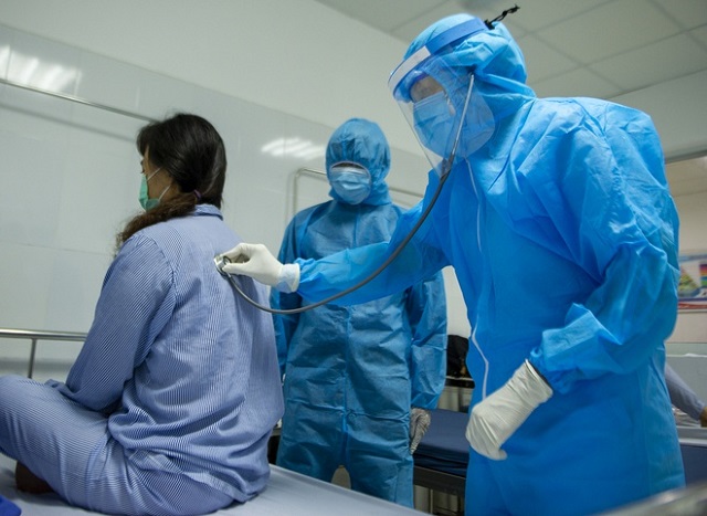 Gần 40% bệnh nhân Covid-19 đang tiến triển tốt
