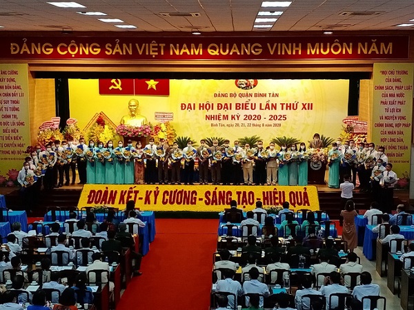 TP.HCM: Ông Lê Văn Thinh tái đắc cử Bí thư Quận ủy Bình Tân
