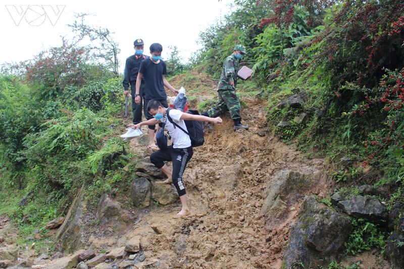 Kiểm soát Đồn Biên phòng Xín Cái đã thực hiện xử lý 26 vụ/220 công dân nhập cảnh vào địa bàn