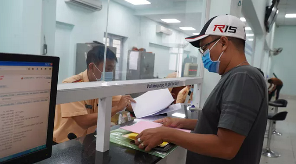 TP.HCM: Gần 2.000 phương tiện được cấp biển số vàng