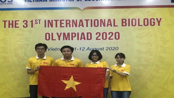 Bốn học sinh Việt Nam đoạt giải tại Olympic Sinh học quốc tế