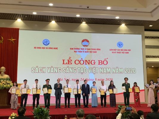 Sản phẩm Tacumin của Ong Tam Đảo – HONECO là một trong 75 công trình được vinh danh trong sách vàng sáng tạo Việt Nam năm 2020.