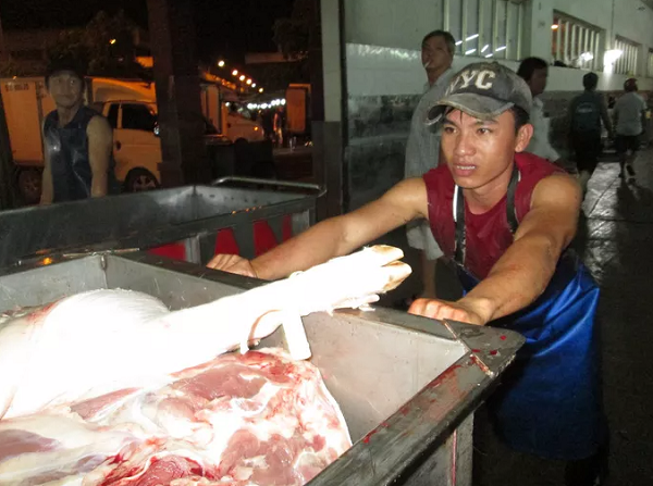 Giá thịt heo xuống thấp nhất trong 3 tháng vừa qua